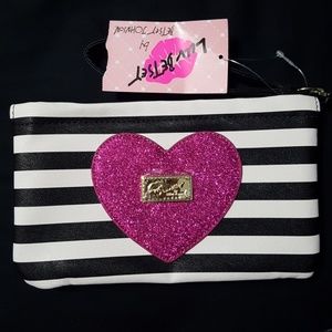 Betsey johnson wrislet